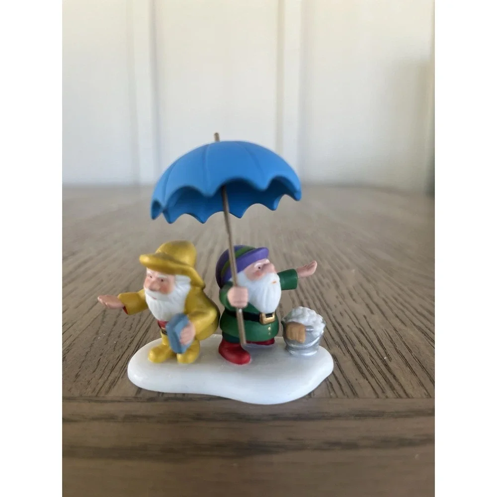 Dept 56 North Pole Series Car Wash Cadets 56.56813 Christmas Village Figurine